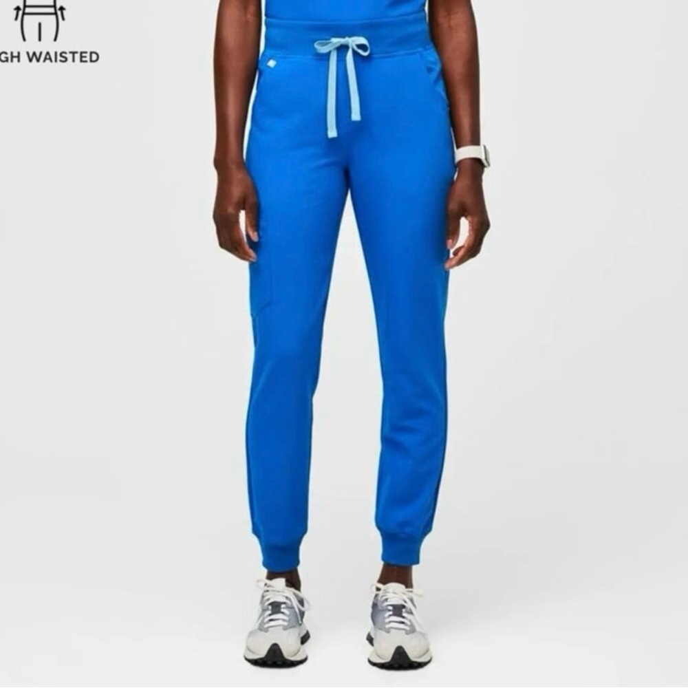 Small Petite high waisted Figs joggers royal blue. Perfect Condition!